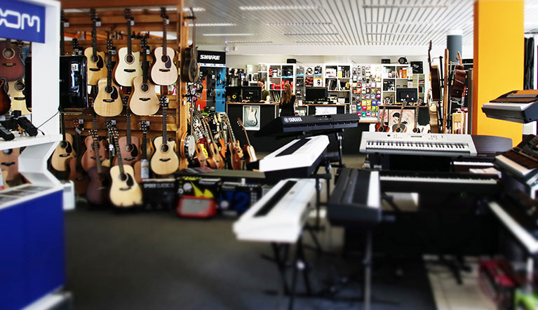 Music Store Dresden Image 3